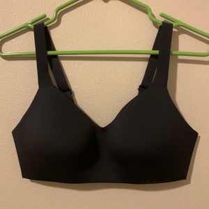 Lululemon hold true bra